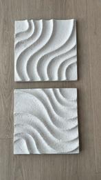 Schilderijen van gips/kersmiek wit/beige goede staat 30x30, Huis en Inrichting, Woonaccessoires | Schilderijen, Tekeningen en Foto's