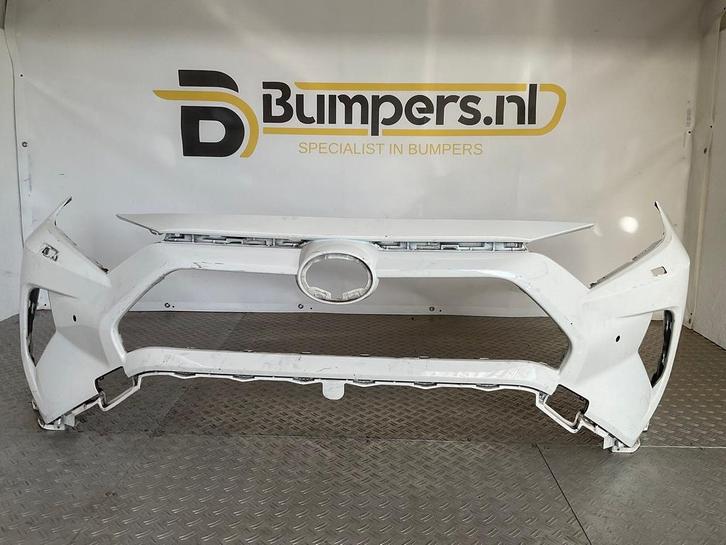 Bumper Toyota Rav 4 Rav-4  2018-2021 52119-42B20 Voorbumper, Auto-onderdelen, Carrosserie en Plaatwerk, Bumper, Voor, Gebruikt
