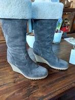Esprit laarzen maat 39, Kleding | Dames, Schoenen, Hoge laarzen, Ophalen of Verzenden, Zo goed als nieuw, Grijs
