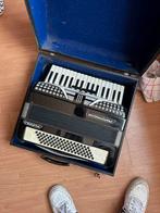 Welstmeister ramona accordion, Muziek en Instrumenten, Accordeons, Ophalen, Zo goed als nieuw, 120-bas, Overige merken