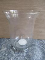 glazen vaas of kandelaar 15 cm hoog, Ophalen of Verzenden, Zo goed als nieuw, Overige materialen, Minder dan 25 cm