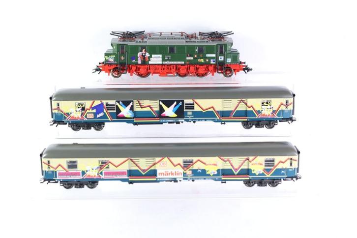 Märklin 2872, Hobby en Vrije tijd, Modeltreinen | H0, Zo goed als nieuw, Locomotief, Wisselstroom, Märklin, Analoog, Ophalen of Verzenden