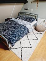 Compleet stalen tweepersoons bedframe 140x200, Huis en Inrichting, Slaapkamer | Bedden, Ophalen, Tweepersoons, 140 cm, Zo goed als nieuw