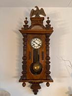 Antieke Wandklok met Adelaar, Antiek en Kunst, Antiek | Klokken, Ophalen of Verzenden