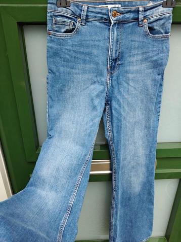 Flared Bershka maat XS/S beschikbaar voor biedingen