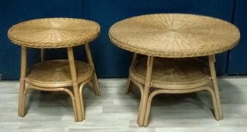 2 rotan tafels / rieten tafels beschikbaar voor biedingen
