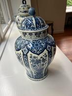 Delfts Blauwe Vaas met Deksel, Antiek en Kunst, Antiek | Vazen, Ophalen of Verzenden