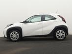 Toyota Aygo X 1.0 VVT-i MT play (bj 2023), Stof, Gebruikt, 920 kg, Met garantie (alle)