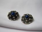 Oorbellen verzilverd zeeuws knopje idee / blauwe glassteen, Verzenden, Gebruikt, Blauw, Overige materialen