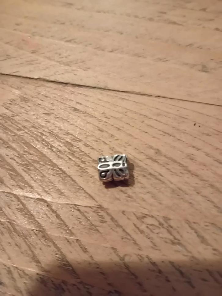 Pandora Bedels, Sieraden, Tassen en Uiterlijk, Bedels, Zo goed als nieuw, Pandora, Zilver, 1 bedel, Ophalen of Verzenden