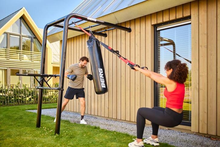 Nieuw Berg Playbase Wall, compact formaat voor iedere tuin, Kinderen en Baby's, Speelgoed | Buiten | Speeltoestellen, Nieuw, Glijbaan