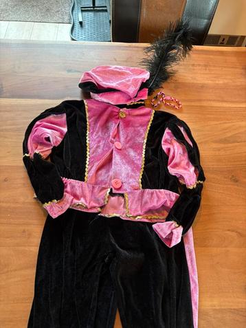 Pietenpakje 4-6 jaar beschikbaar voor biedingen