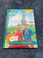 Theaterboek Juf Roos en Gijs., Ophalen of Verzenden, Zo goed als nieuw