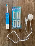 Oral B elektrische tandenborstel, Sieraden, Tassen en Uiterlijk, Uiterlijk | Mondverzorging, Tandenborstel, Ophalen of Verzenden