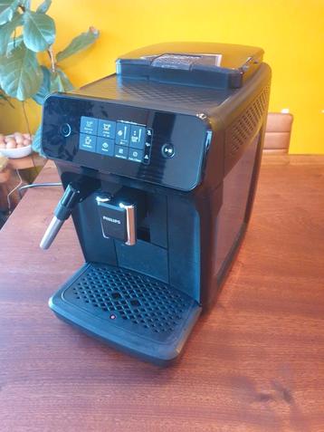 Philips koffie/bonen machine met melkschuimer  beschikbaar voor biedingen