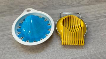 Citruspers (tupperware) en eiersnjjder (ikea) beschikbaar voor biedingen