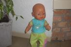 baby born kleertjes €4 per foto, Kinderen en Baby's, Speelgoed | Poppen, Ophalen of Verzenden, Zo goed als nieuw, Babypop