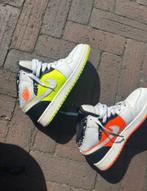 Jordan Mid Geel Oranje Wit Zwart, Ophalen of Verzenden, Gedragen, Overige kleuren, Sneakers of Gympen