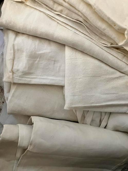 gezocht | oude textiel - linnengoed, Antiek en Kunst, Antiek | Overige Antiek, Ophalen of Verzenden