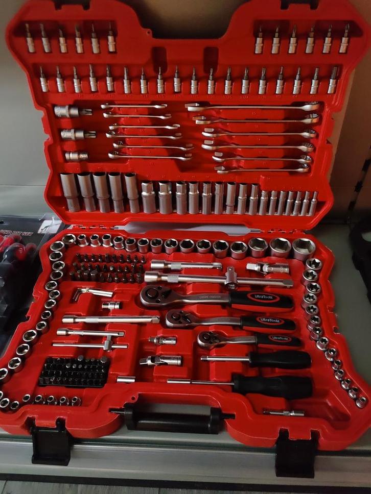 UltraToolz 215 delige professionele doppenset  1/4" - 3/8" -, Auto diversen, Autogereedschap, Ophalen of Verzenden