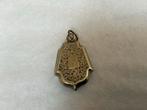 Oud medaillon gegraveerd, Verzenden, Overige materialen, Hanger