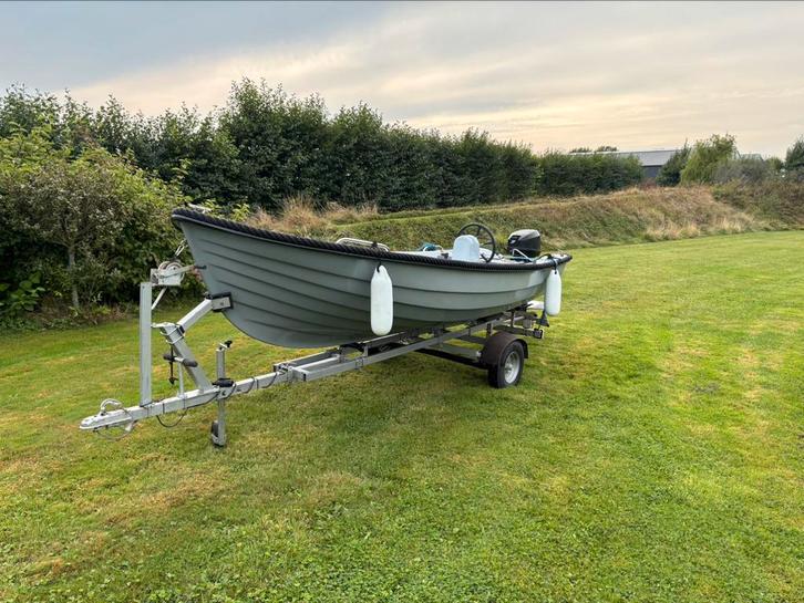 Sloep Avila Marine 430, Watersport en Boten, Accessoires en Onderhoud, Zo goed als nieuw, Motor en Techniek, Ophalen