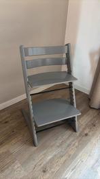 Stokke tripp trapp grijs, Kinderen en Baby's, Kinderstoelen, Ophalen, Zo goed als nieuw, Meegroeistoel