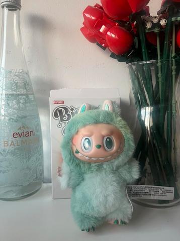 Labubu Serenity beschikbaar voor biedingen