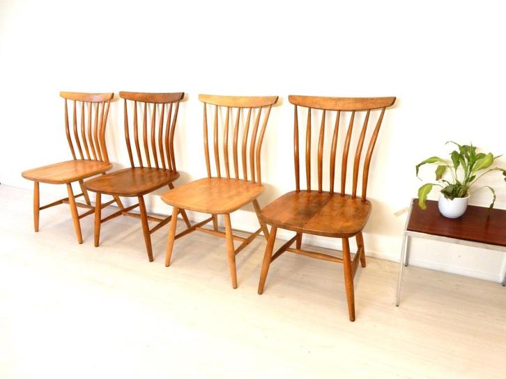 retro vintage stoel Akerblom spijlenstoel jaren 50 zweden, Huis en Inrichting, Stoelen, Gebruikt, Eén, Hout, Bruin, Ophalen of Verzenden