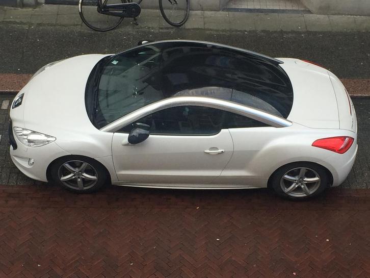Peugeot RCZ 200 pk 2012 parelmoer, Auto's, Peugeot, Particulier, RCZ, Benzine, C, Coupé, Handgeschakeld, Origineel Nederlands
