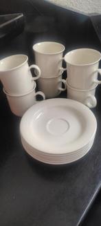 Set Arabia Arctica 6 kop en schotel , Huis en Inrichting, Keuken | Servies, Verzenden, Zo goed als nieuw, Overige stijlen, Kop(pen) en/of Schotel(s)