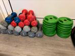 Diverse Dumbells en schijfjes, Sport en Fitness, Fitnessmaterialen, Gebruikt, Ophalen