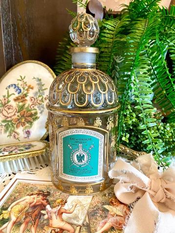 Guerlain lege eau de cologne fles verguld  beschikbaar voor biedingen