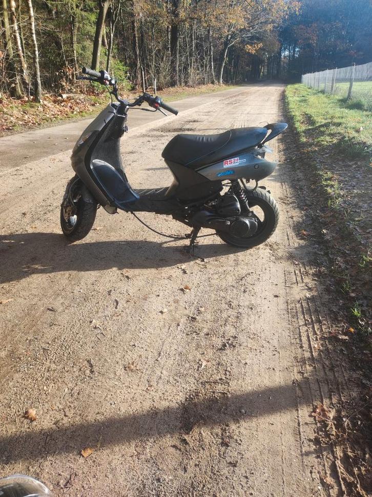 Vivacity, Fietsen en Brommers, Brommeronderdelen | Algemeen, Zo goed als nieuw, Cilinder, Ophalen