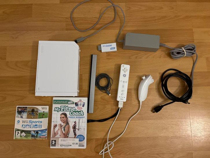 Nintendo Wii Compleet + 2 Games, Spelcomputers en Games, Spelcomputers | Nintendo Wii, Gebruikt, Met 2 controllers, Met games
