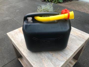 10 Liter Petrol -Can Zwart beschikbaar voor biedingen