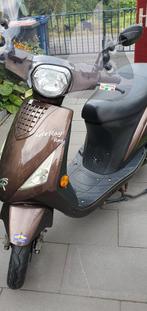 scooter blauw kenteken, Fietsen en Brommers, Snorfietsen en Snorscooters, Gebruikt, Benzine, Ophalen, Overige merken