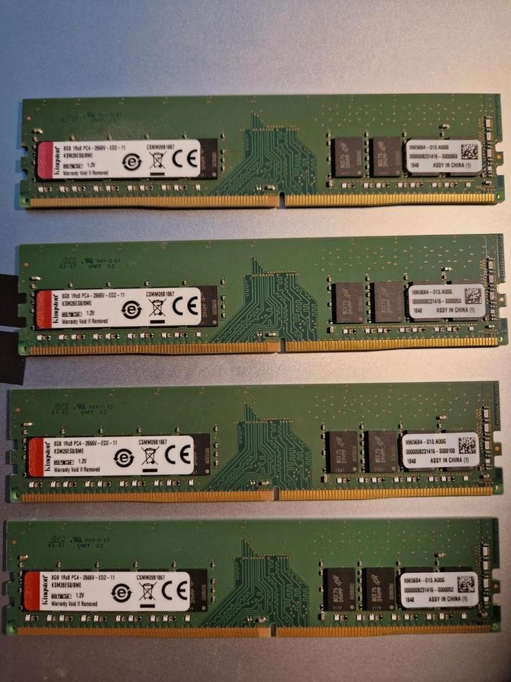 4x identieke Kingston 8GB DDR4 2666MHz RAM (32GB totaal), Computers en Software, RAM geheugen, Zo goed als nieuw, Server, 32 GB