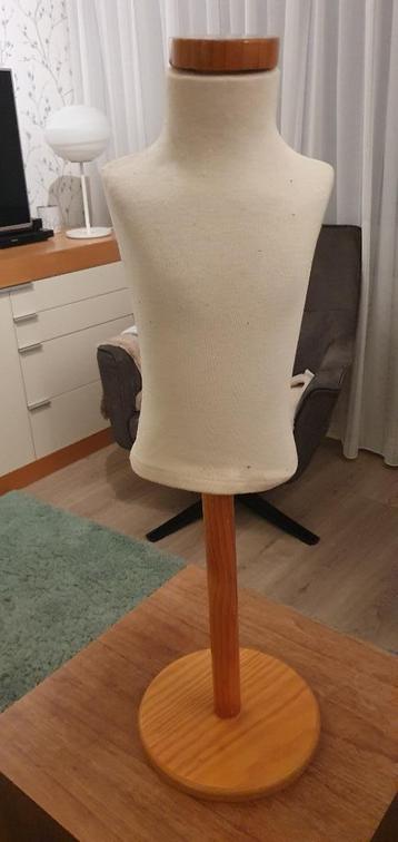 paspop, hoogte 83 cm beschikbaar voor biedingen