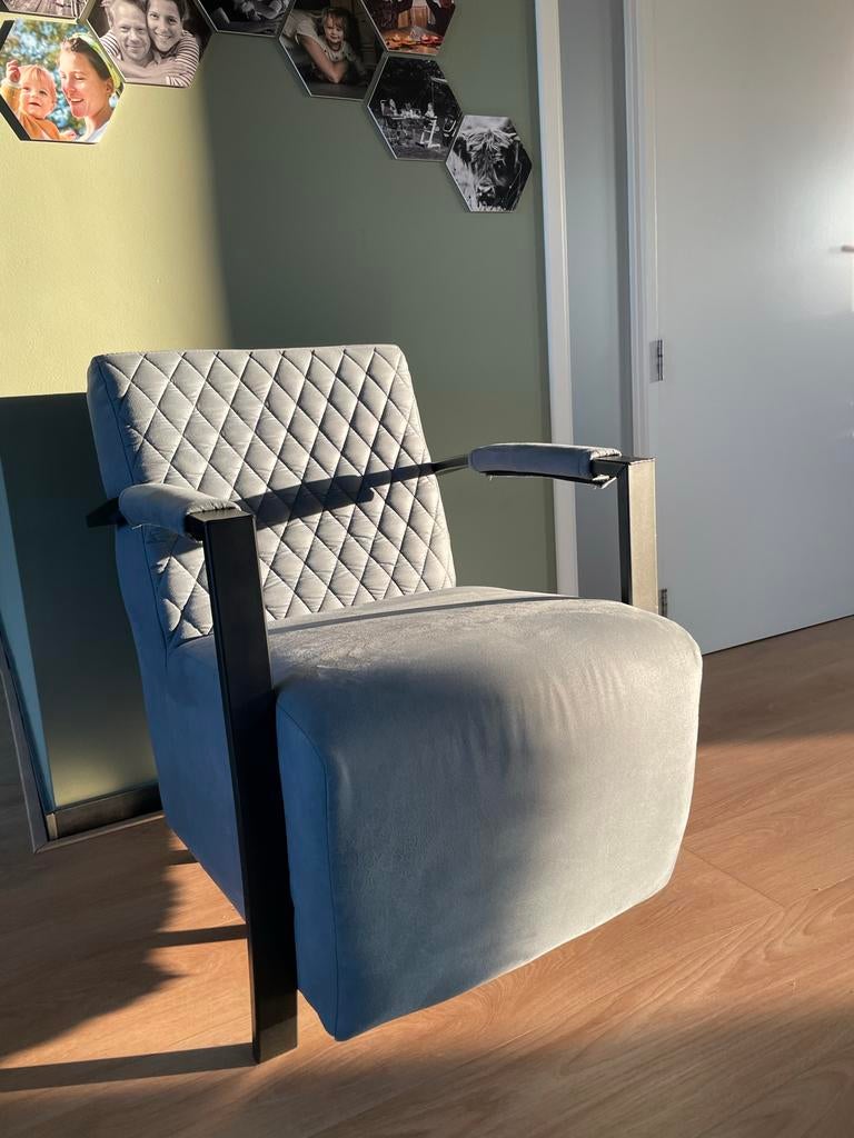 Comfortabele fauteuil, Huis en Inrichting, Fauteuils, Ophalen, Gebruikt, Minder dan 75 cm, Stof