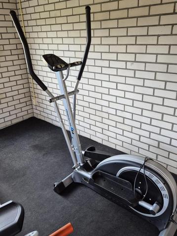 Crosstrainer beschikbaar voor biedingen
