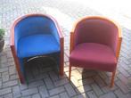 2 ongebruikte stoelen, Huis en Inrichting, Stoelen, Ophalen, Hout, Twee, Overige kleuren