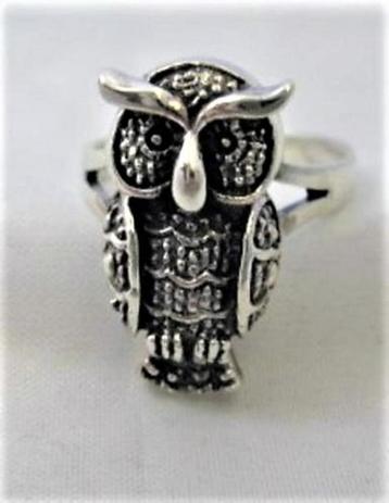 Opvallende vintage ring uil,  925 zilver.  (7928-3386) beschikbaar voor biedingen