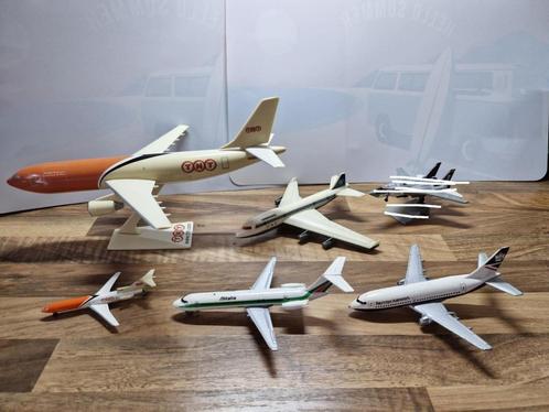 Set 5  modelvliegtuigen, ook apart t.k,zie mijn advertenties, Hobby en Vrije tijd, Modelbouw | Vliegtuigen en Helikopters, Vliegtuig