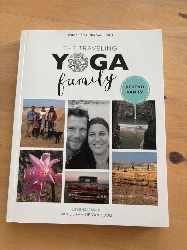 The Traveling Yoga Family - Levenslessen, Boeken, Gezondheid, Dieet en Voeding, Zo goed als nieuw, Gezondheid en Conditie, Ophalen of Verzenden