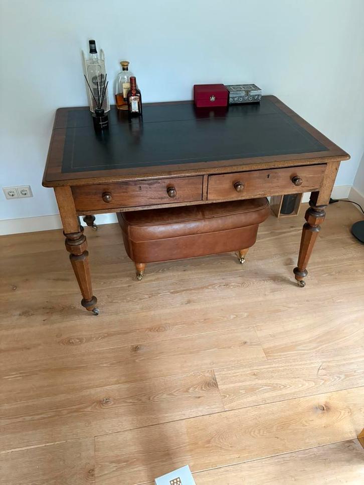 Antiek Bureau met Lederen Blad - 162x83x78cm, Antiek en Kunst, Antiek | Meubels | Tafels, Ophalen