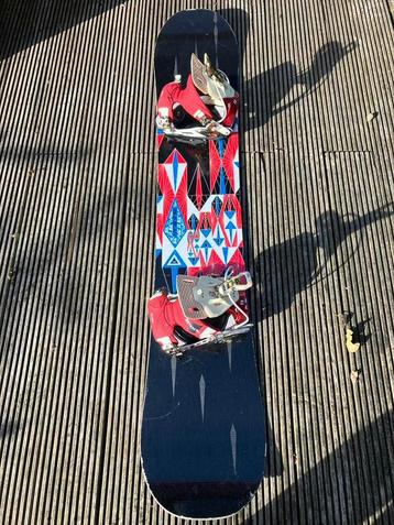 Snowboard (Elan) met bindingen,tas en schoenen beschikbaar voor biedingen