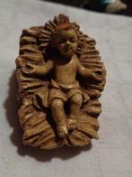 OUD kindje Jezus in kribbe v b een kersstal, Diversen, Kerst, Ophalen of Verzenden