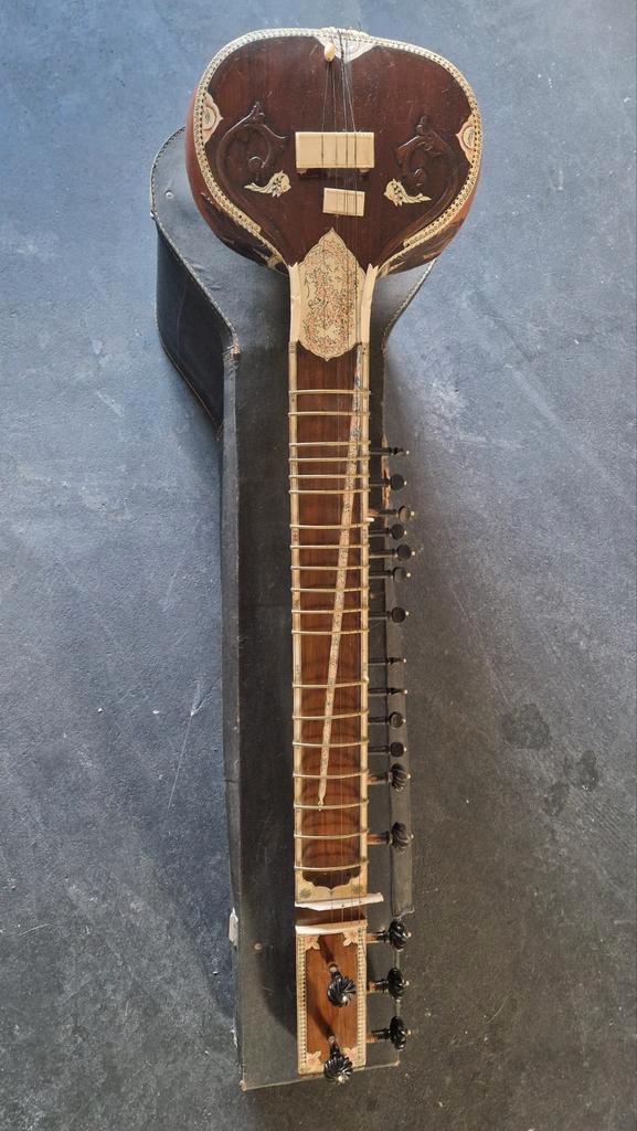 Vintage Sitar met Koffer, Muziek en Instrumenten, Overige Muziek en Instrumenten, Gebruikt, Ophalen