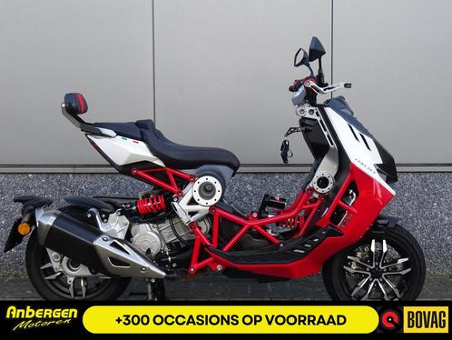 Italjet DRAGSTER 200 (bj 2024), Motoren, Motoren | Overige merken, Bedrijf, Scooter